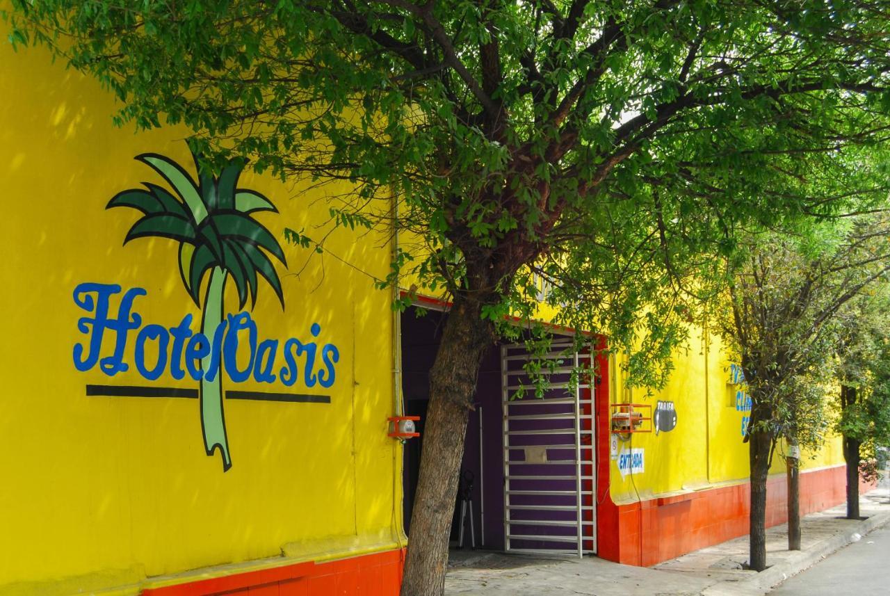 Hotel Oasis Monterrey Bagian luar foto
